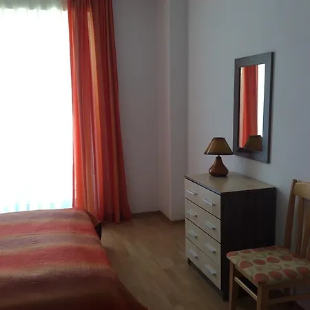 Sunny Day 3 Apartman *